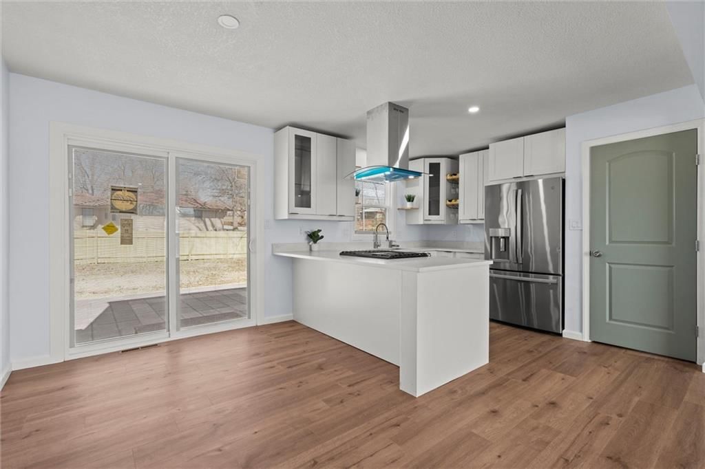 7700 E 100th Street — photo 13