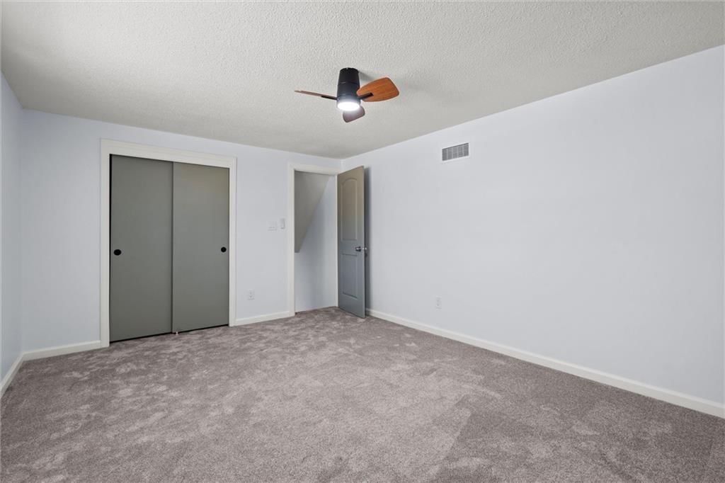 7700 E 100th Street — photo 31