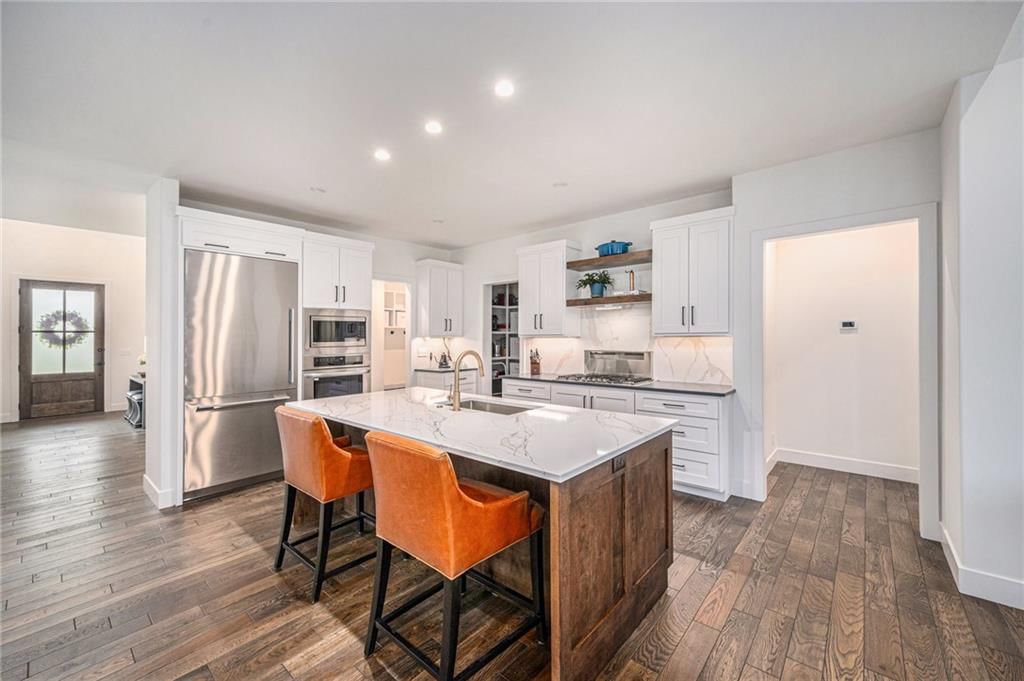 5700 Birch Street — photo 12