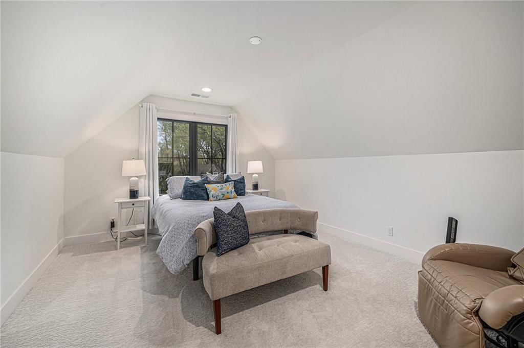 5700 Birch Street — photo 27