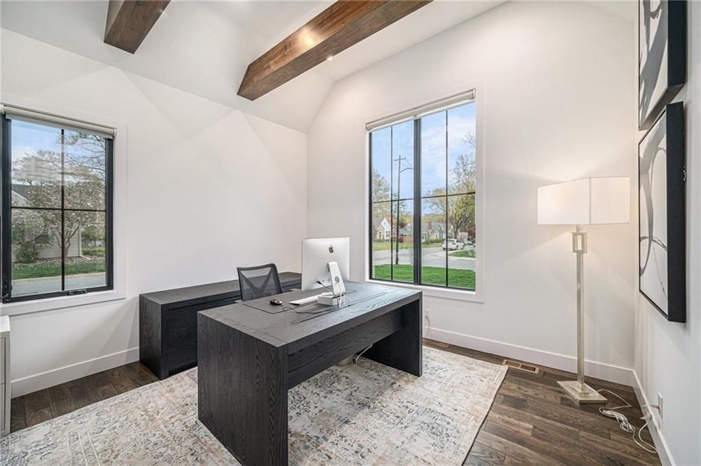 5700 Birch Street — photo 6