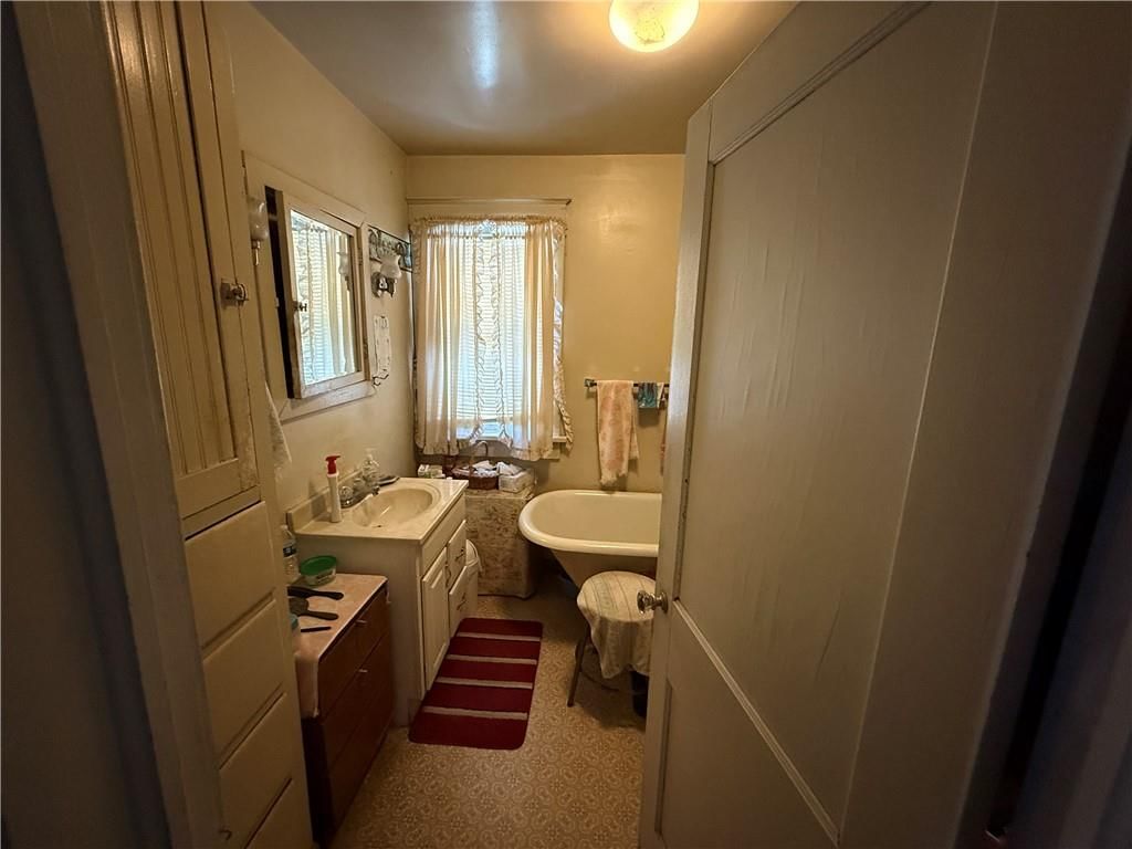 324 S 20th Street — photo 27