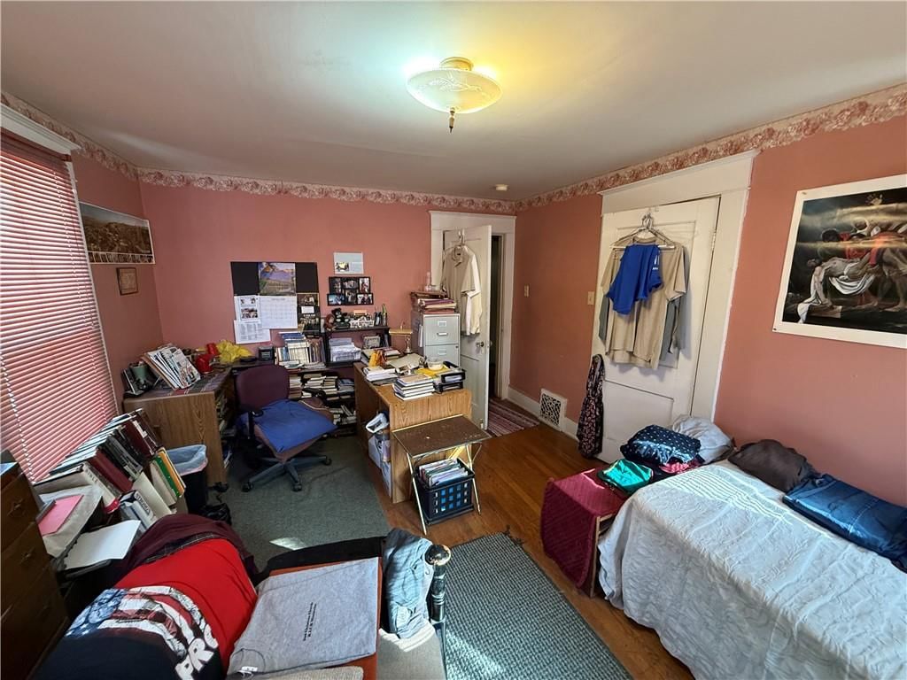 324 S 20th Street — photo 32