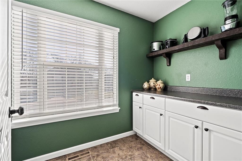 300 Blackjack Avenue — photo 14