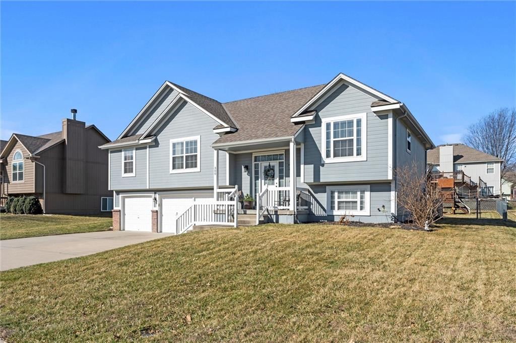 300 Blackjack Avenue — photo 4