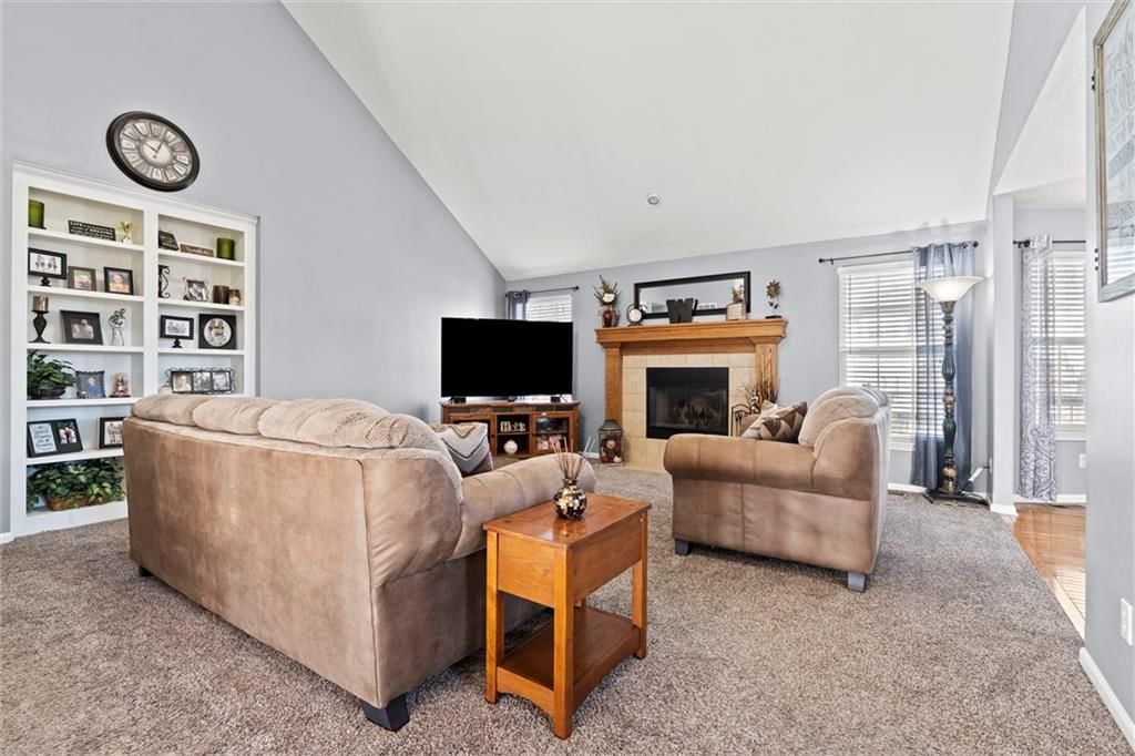 300 Blackjack Avenue — photo 5