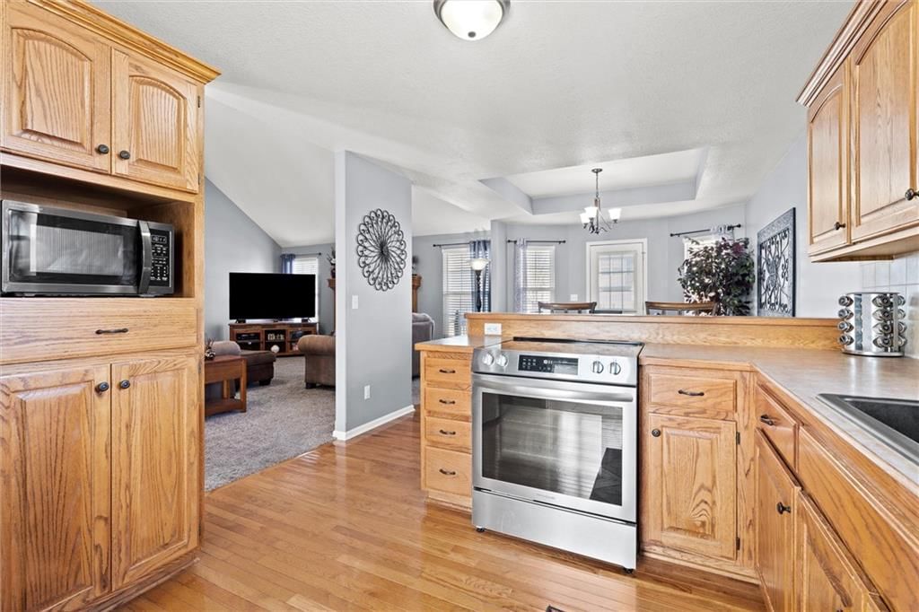 300 Blackjack Avenue — photo 10