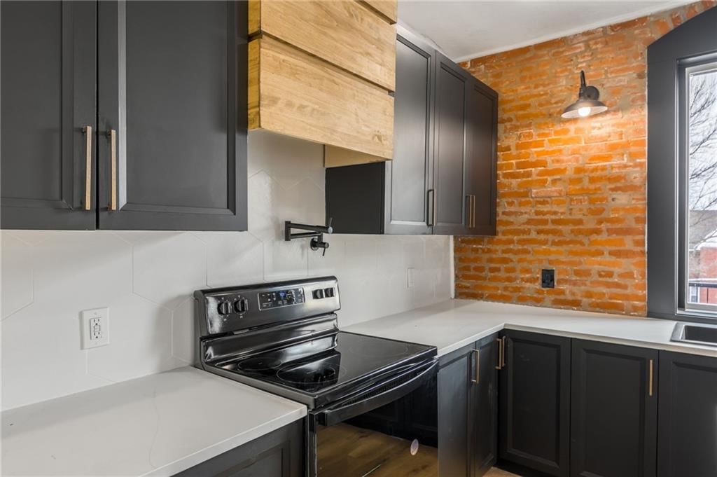 345 Benton Boulevard — photo 11