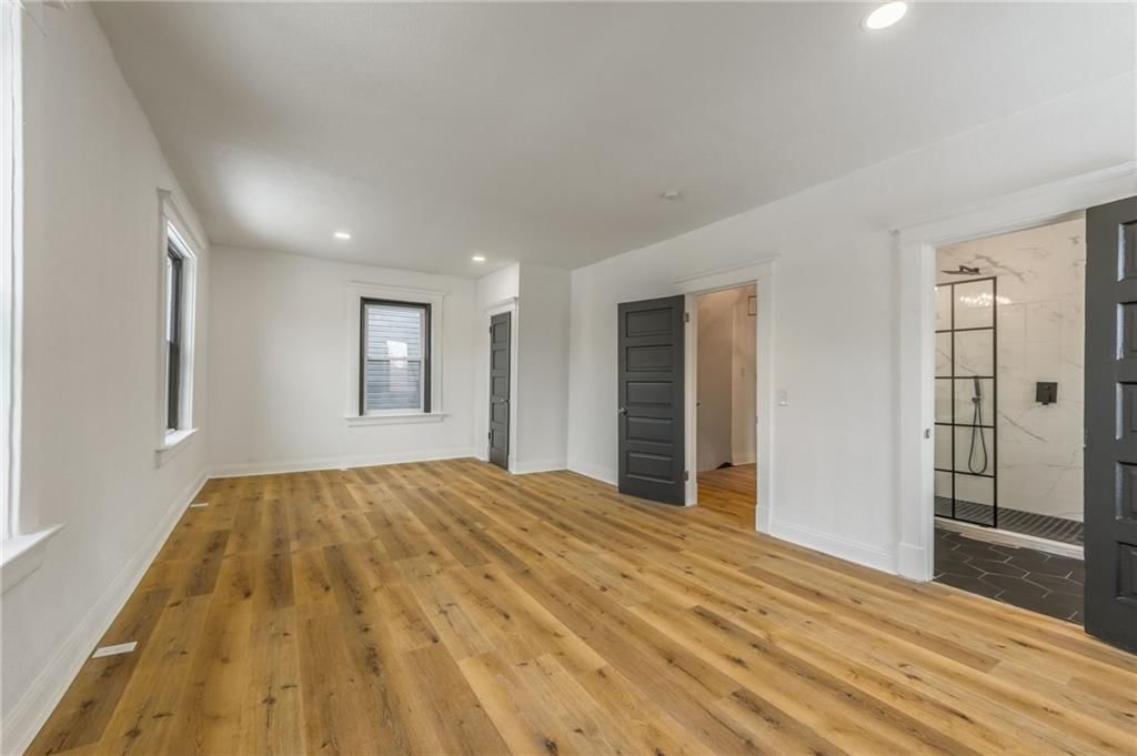345 Benton Boulevard — photo 15
