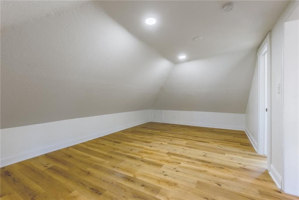 345 Benton Boulevard — photo 21