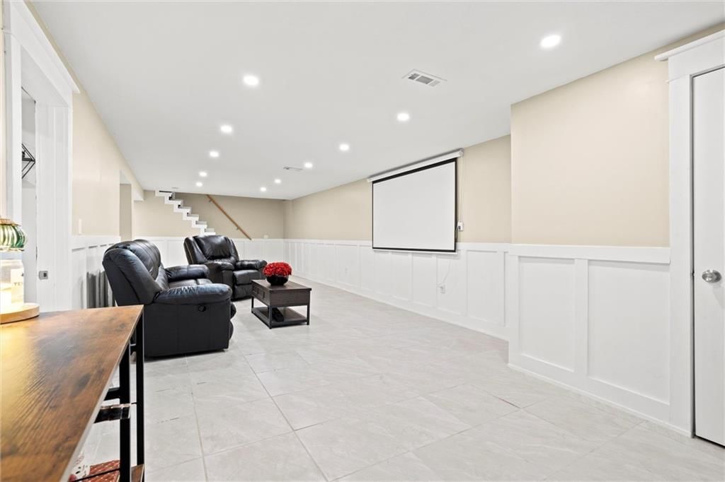 1807 Broadview Drive — photo 25