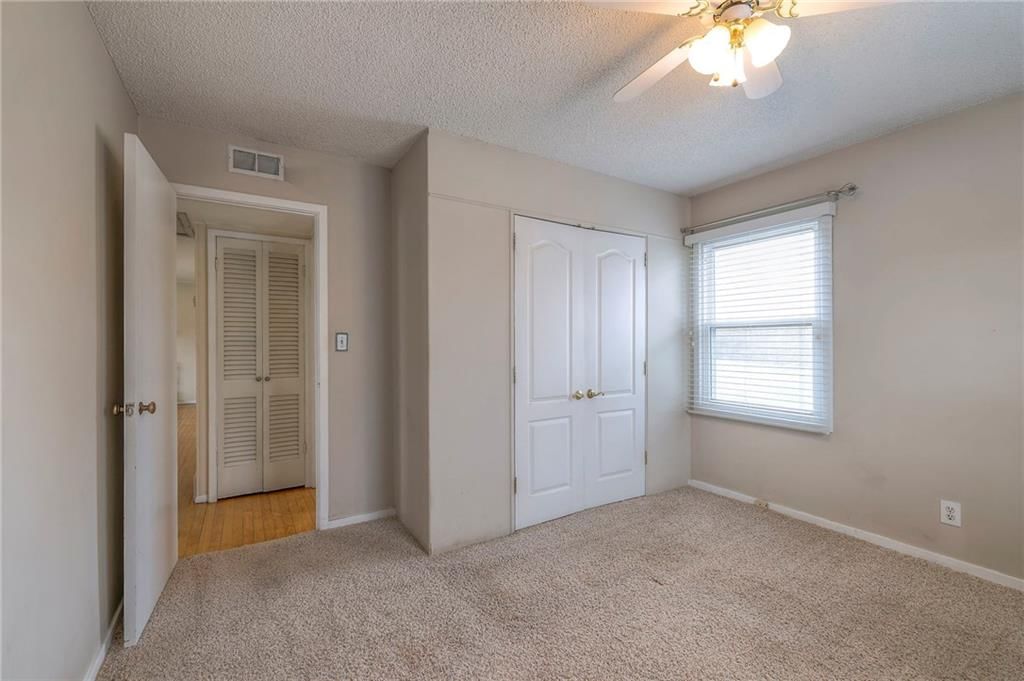 7301 Maple Street — photo 18