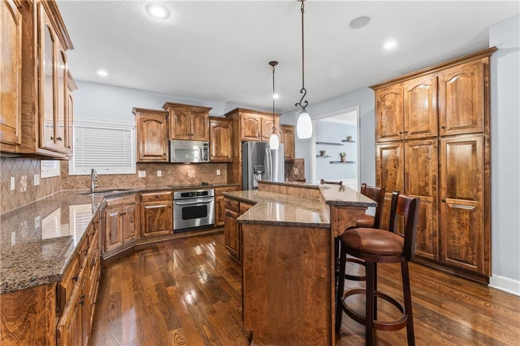 7820 Alden Road — photo 10