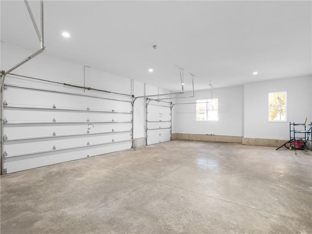 1516 Country Club Drive — photo 42