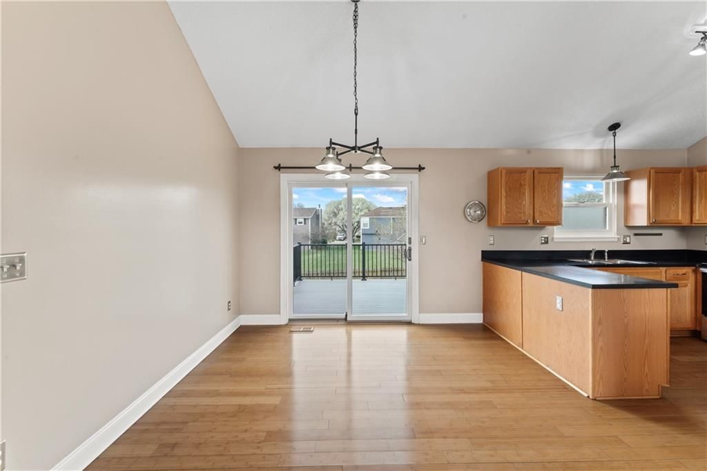 31311 W 172nd Terrace — photo 15