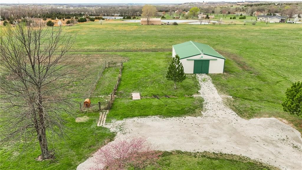 4470 Vermont Road — photo 49
