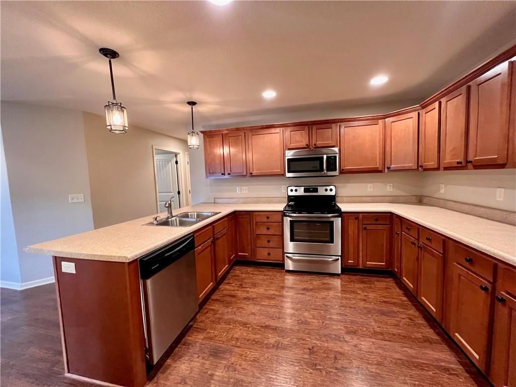423 Kreisel Drive — photo 6