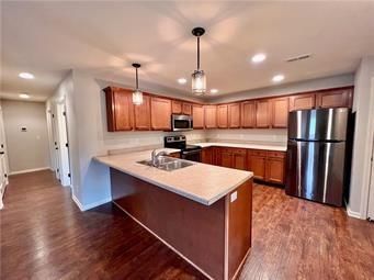 423 Kreisel Drive — photo 8