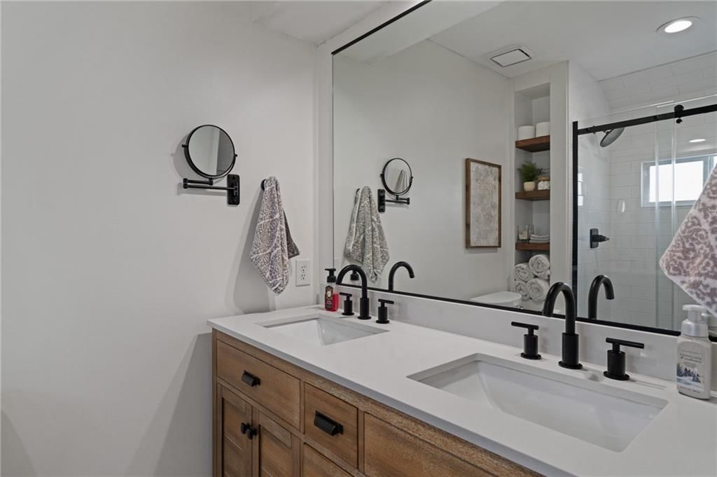 15008 W 124th Street — photo 28