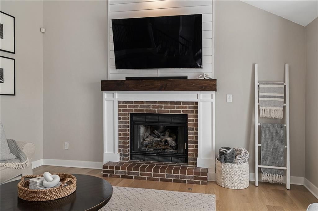 15008 W 124th Street — photo 7