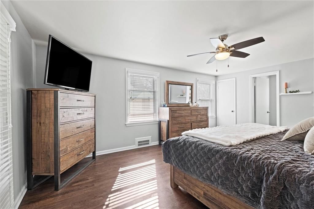 7906 Cambridge Drive — photo 21