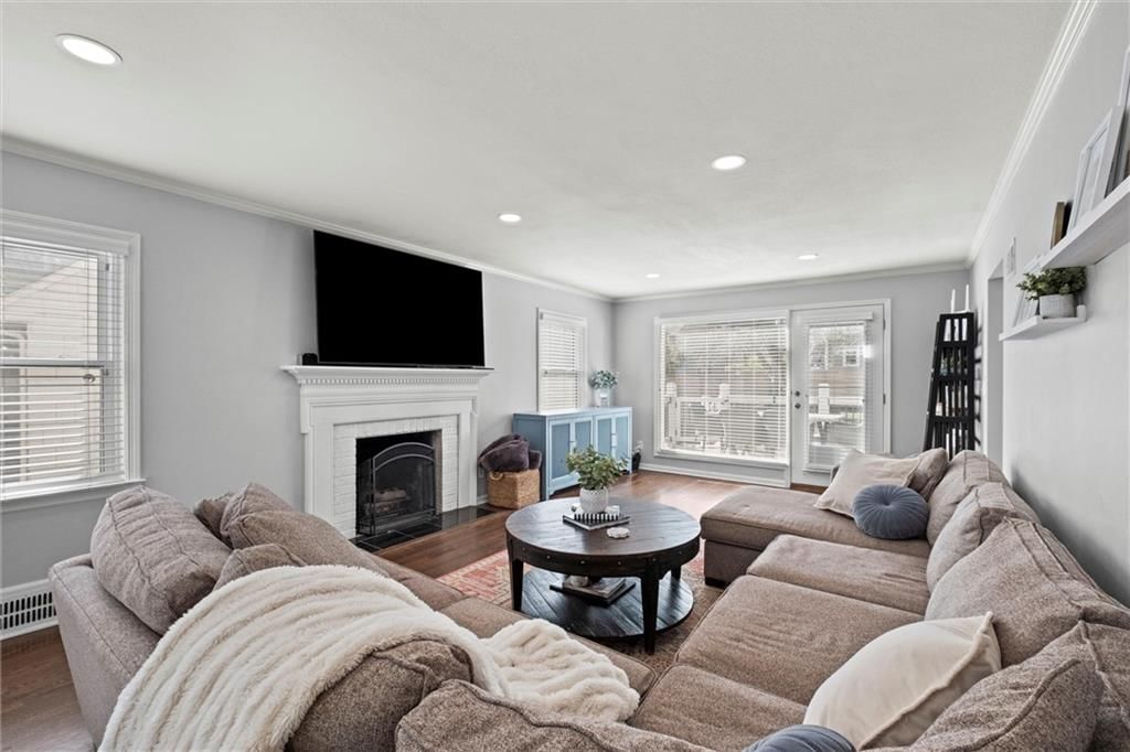7906 Cambridge Drive — photo 6