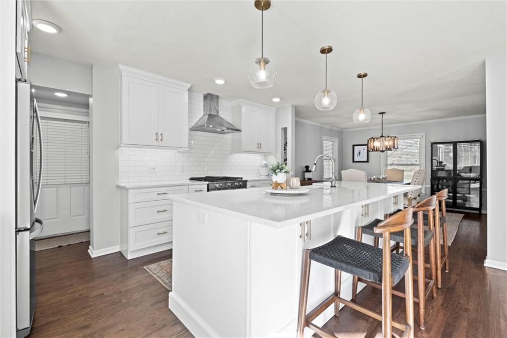 7906 Cambridge Drive — photo 8