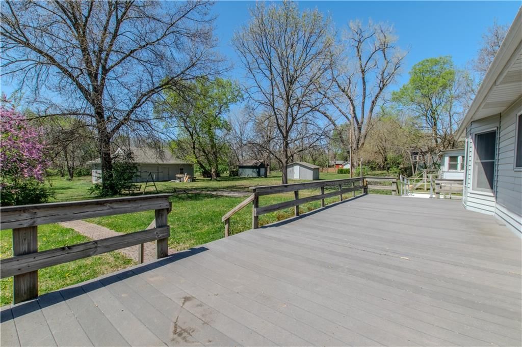 13816 Belmont Avenue — photo 36