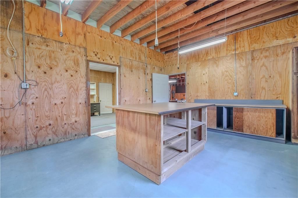 13816 Belmont Avenue — photo 41