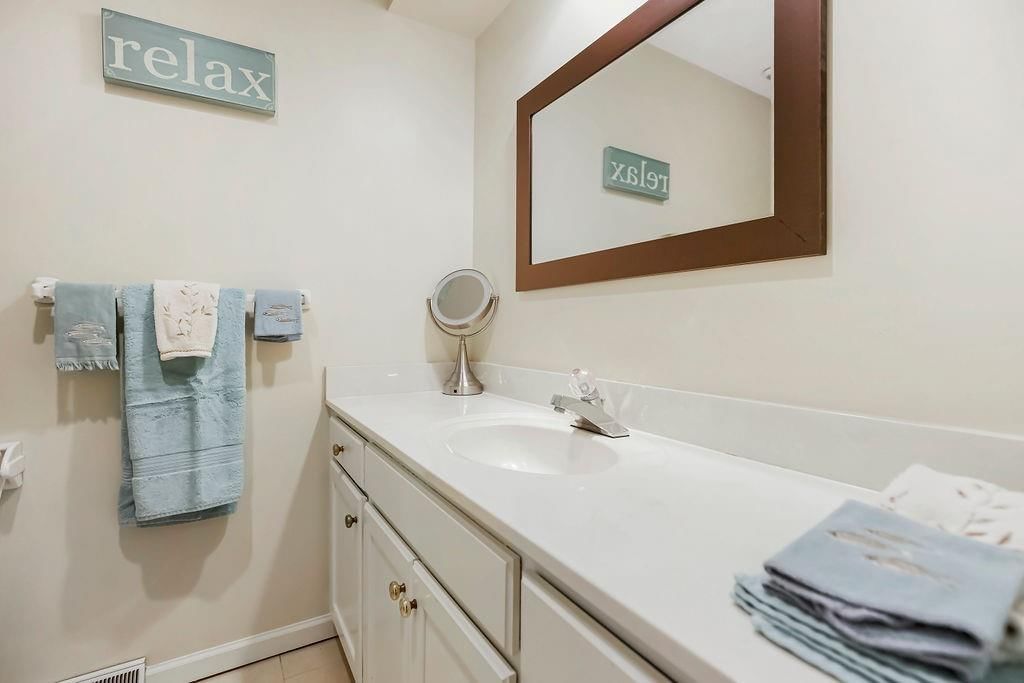 12127 Hayes Street — photo 19