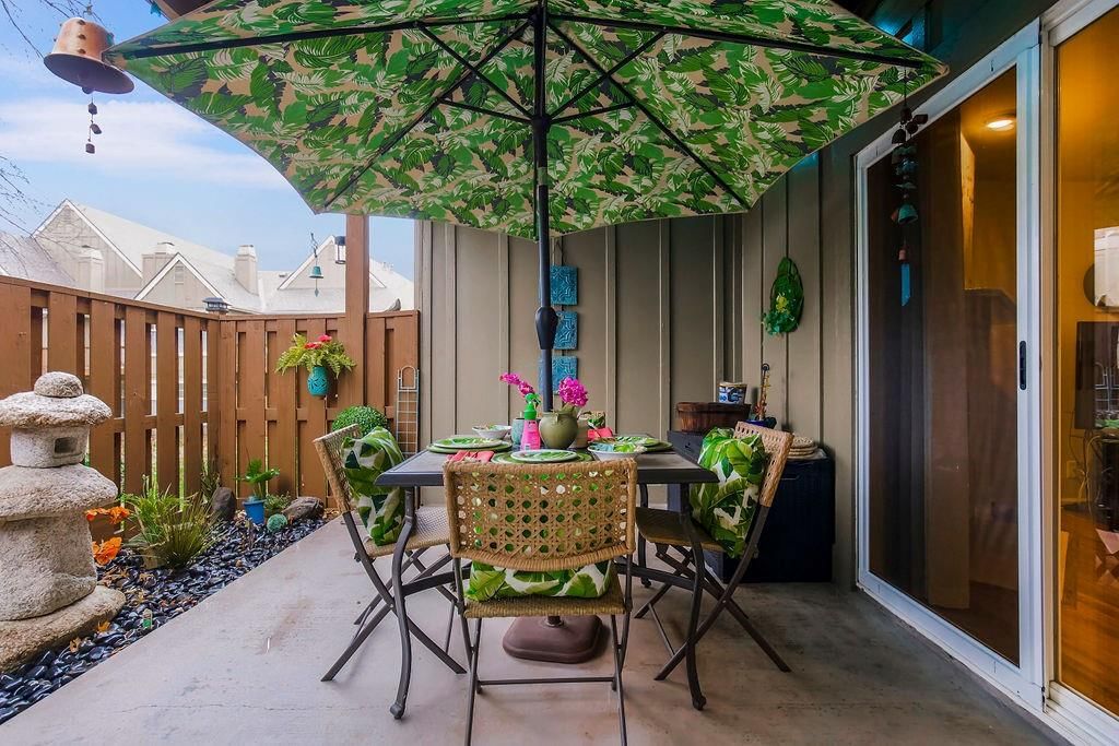 12127 Hayes Street — photo 25
