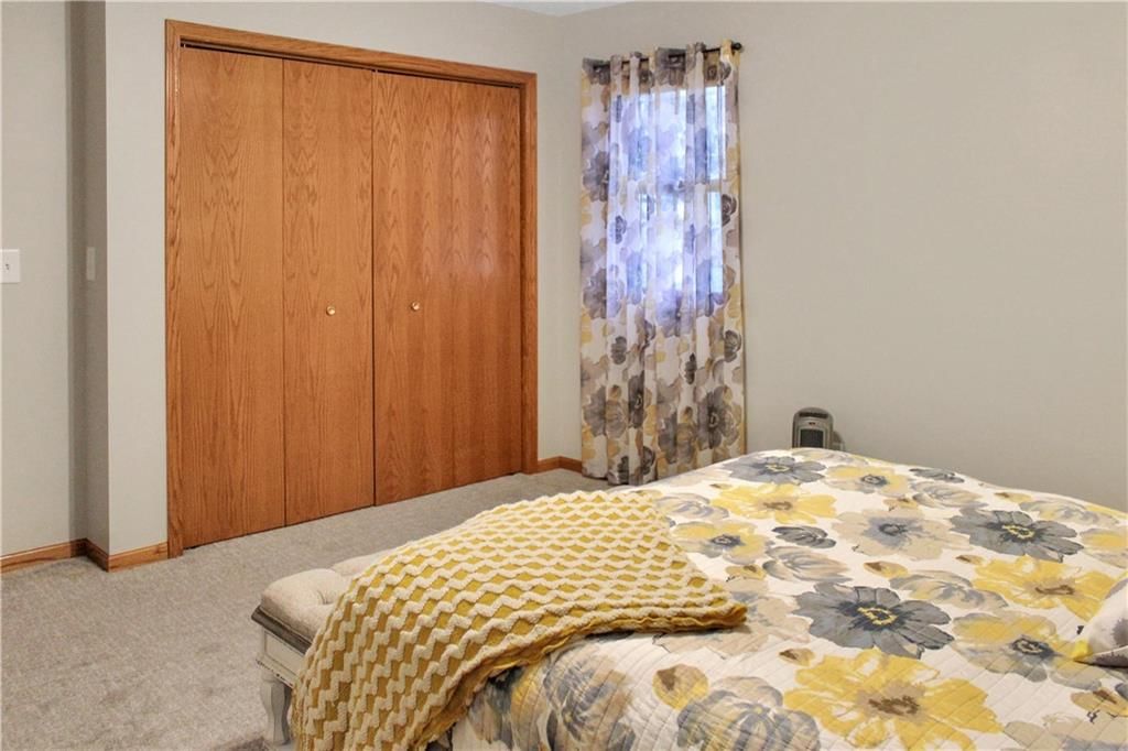 1400 Shelby Street — photo 9