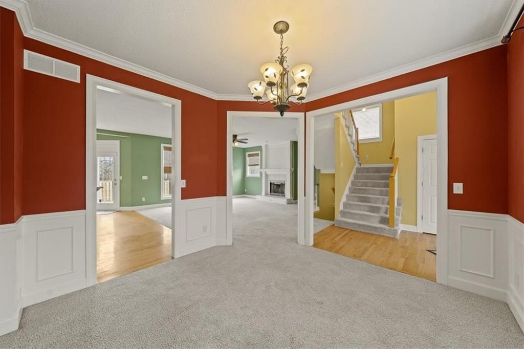 12127 Grand Avenue — photo 8