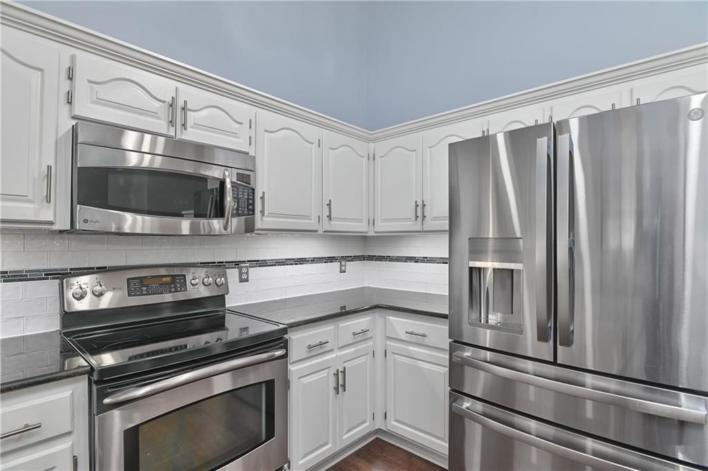 10704 N Harrison Street — photo 13