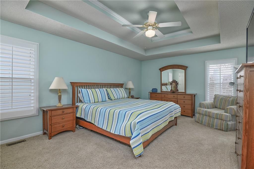 10704 N Harrison Street — photo 14