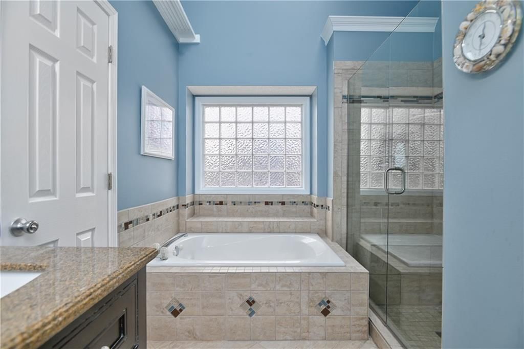 10704 N Harrison Street — photo 17