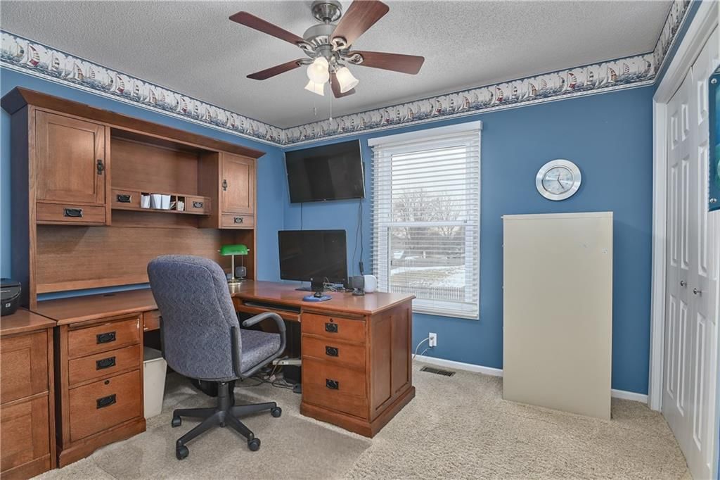 10704 N Harrison Street — photo 19