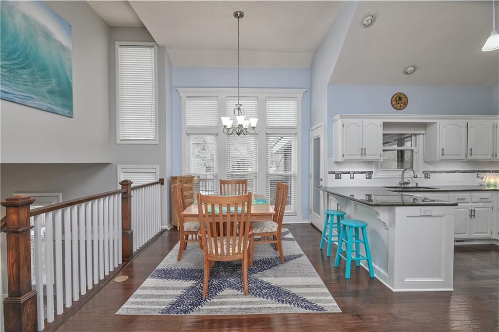 10704 N Harrison Street — photo 8
