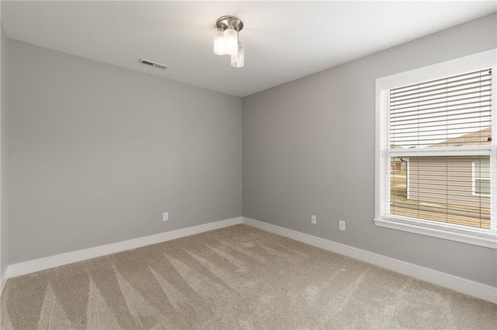 1724 Joann Drive — photo 13
