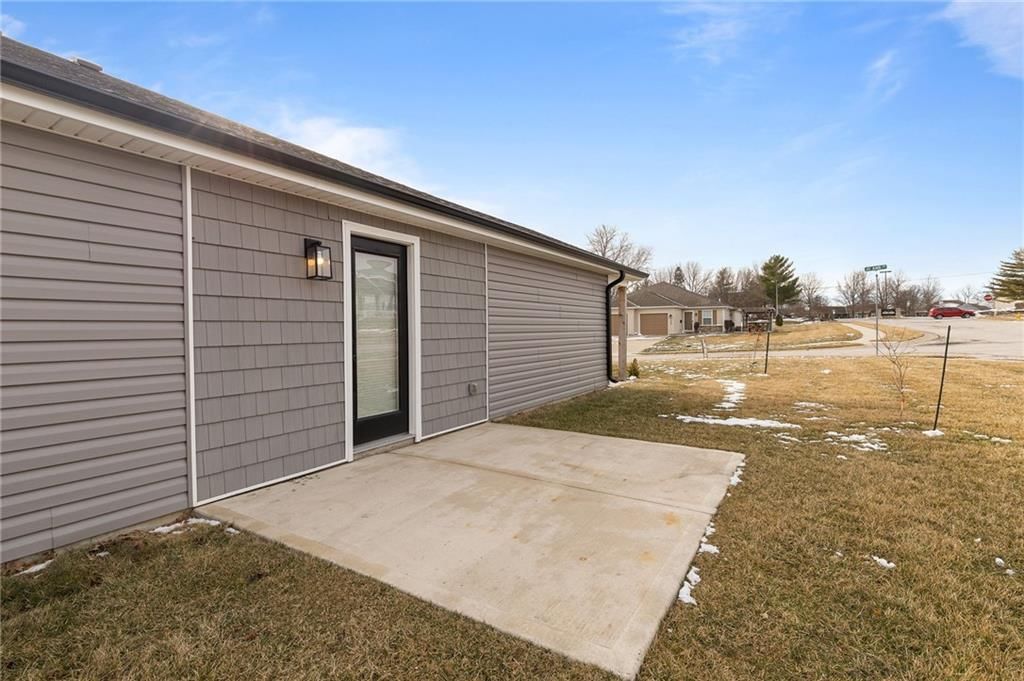 1724 Joann Drive — photo 20