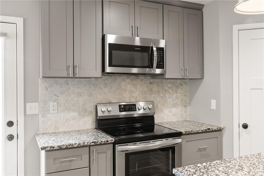 1724 Joann Drive — photo 8