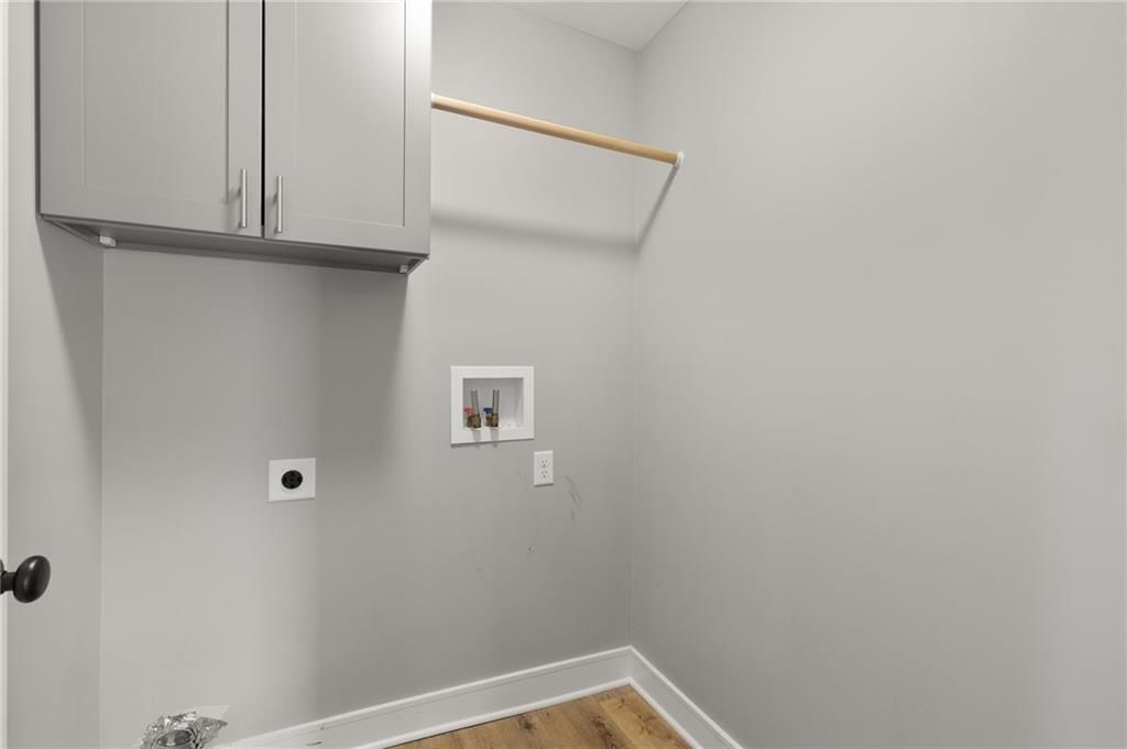 1724 Joann Drive — photo 10