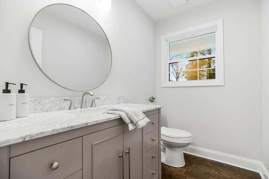6615 W 69th Street — photo 23