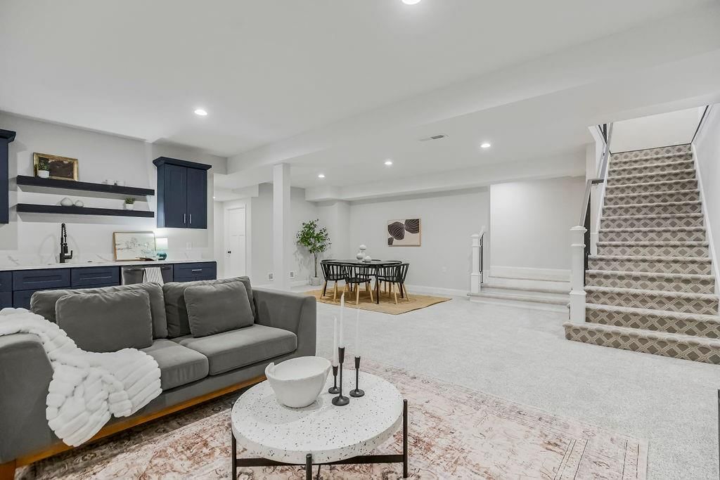 6615 W 69th Street — photo 24