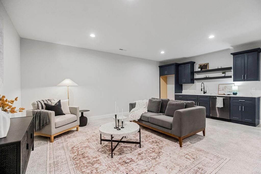 6615 W 69th Street — photo 25