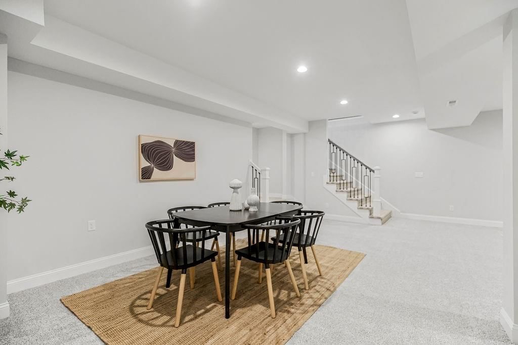 6615 W 69th Street — photo 27