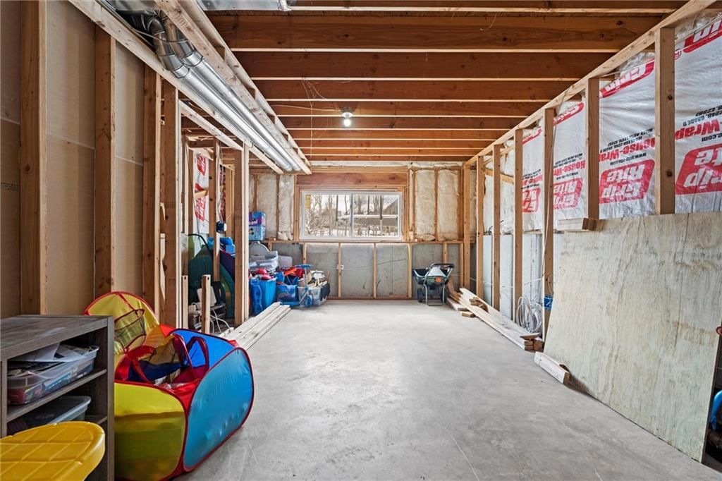 1319 Glen Drive — photo 27