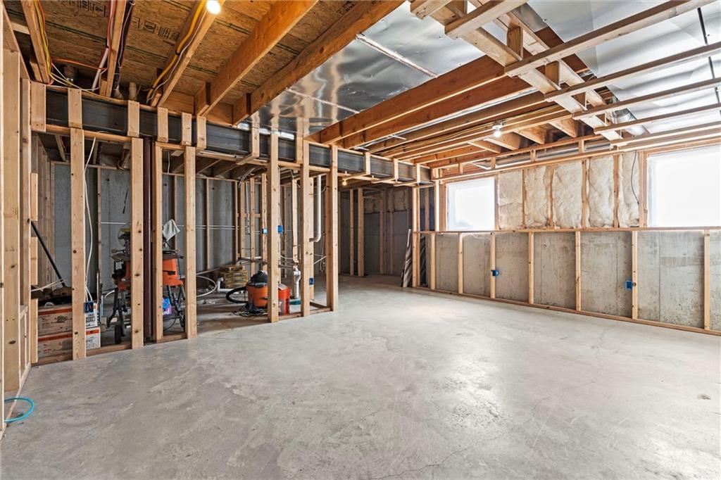 1319 Glen Drive — photo 30