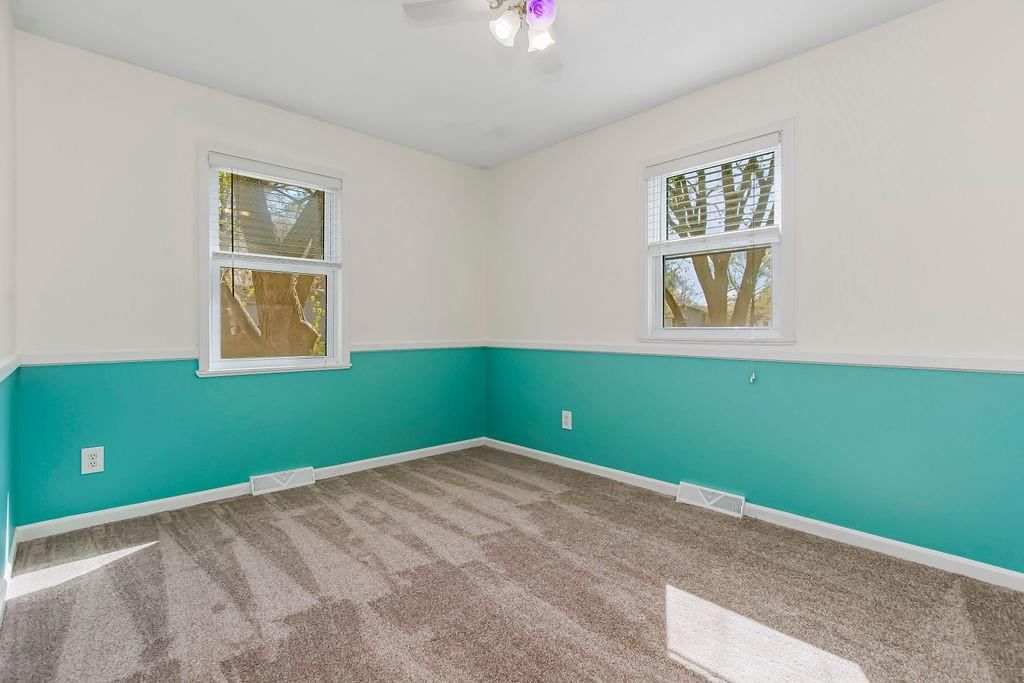 1102 NE Columbus Street — photo 20