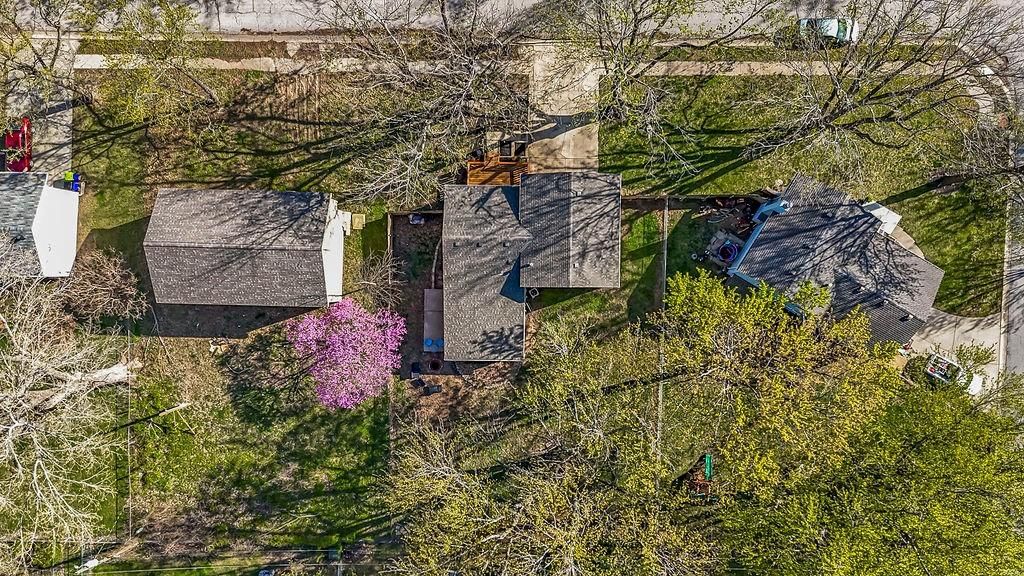 1102 NE Columbus Street — photo 41